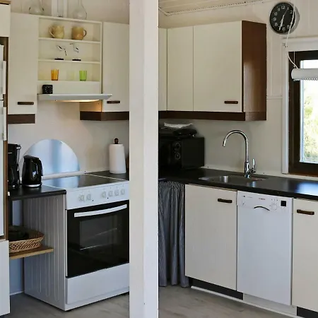 Two-bedroom Holiday In Frostrup 1 Casa de Férias